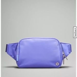 Lululemon Everywhere Belt Bag 2L lavender